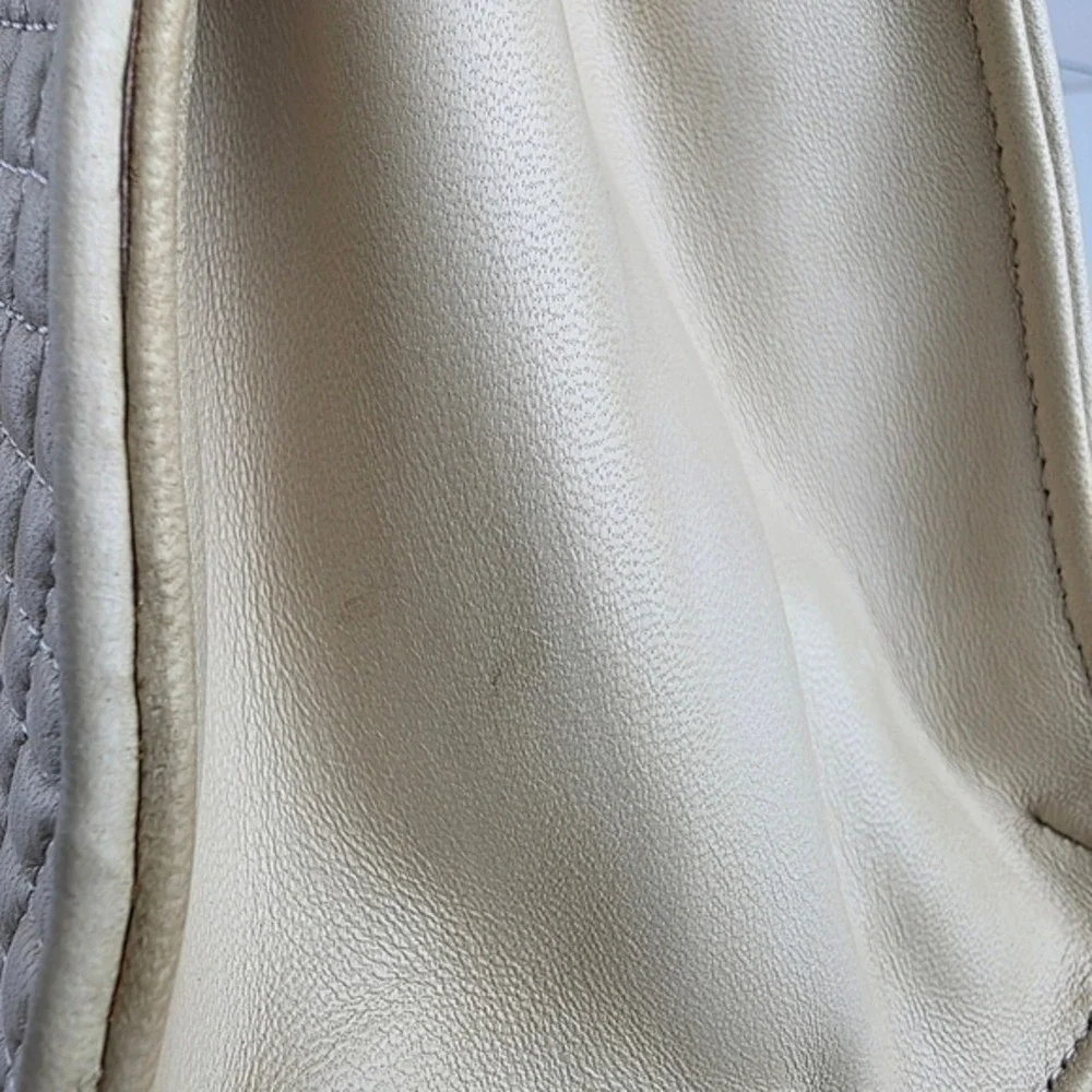 Bally Vintage Cream Quilted Leather Top Handle Bag Crossbody Made in Italy